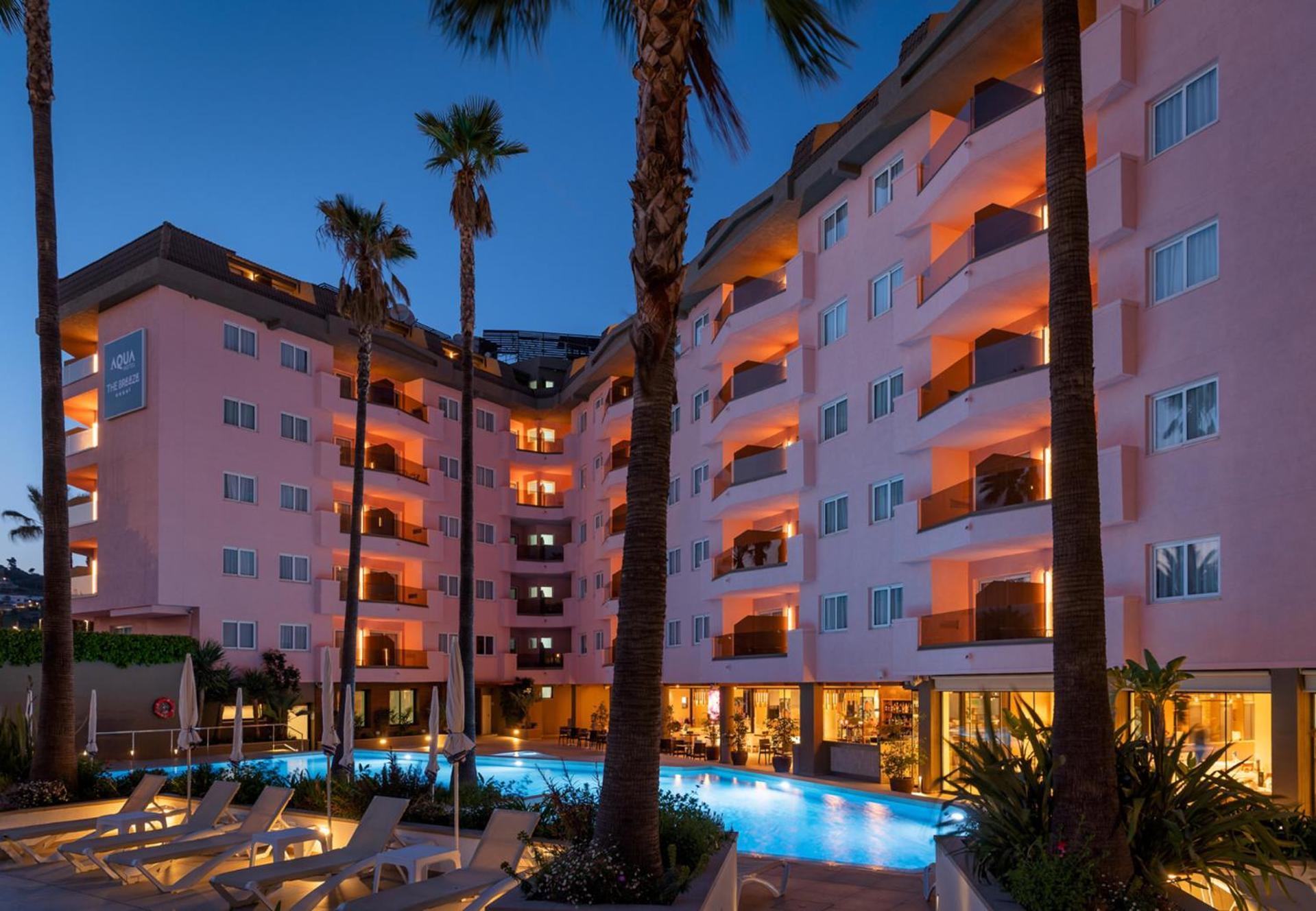 Aqua Hotel The Breeze (Adults Only +18) All Inclusive サンタ・スサナ エクステリア 写真